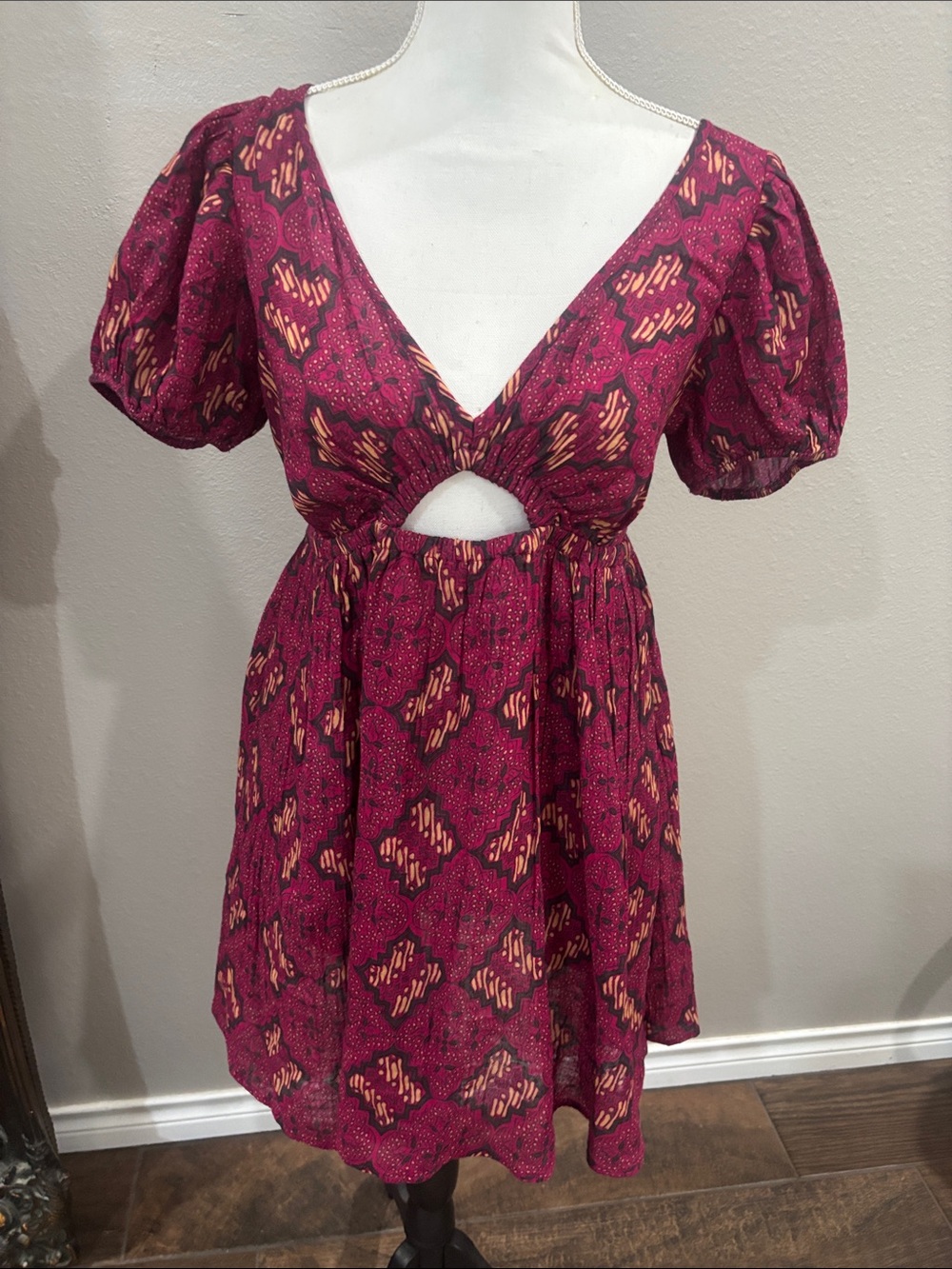 Anthropologie Magenta Patterned Cutout V-Neck Mini Dress
